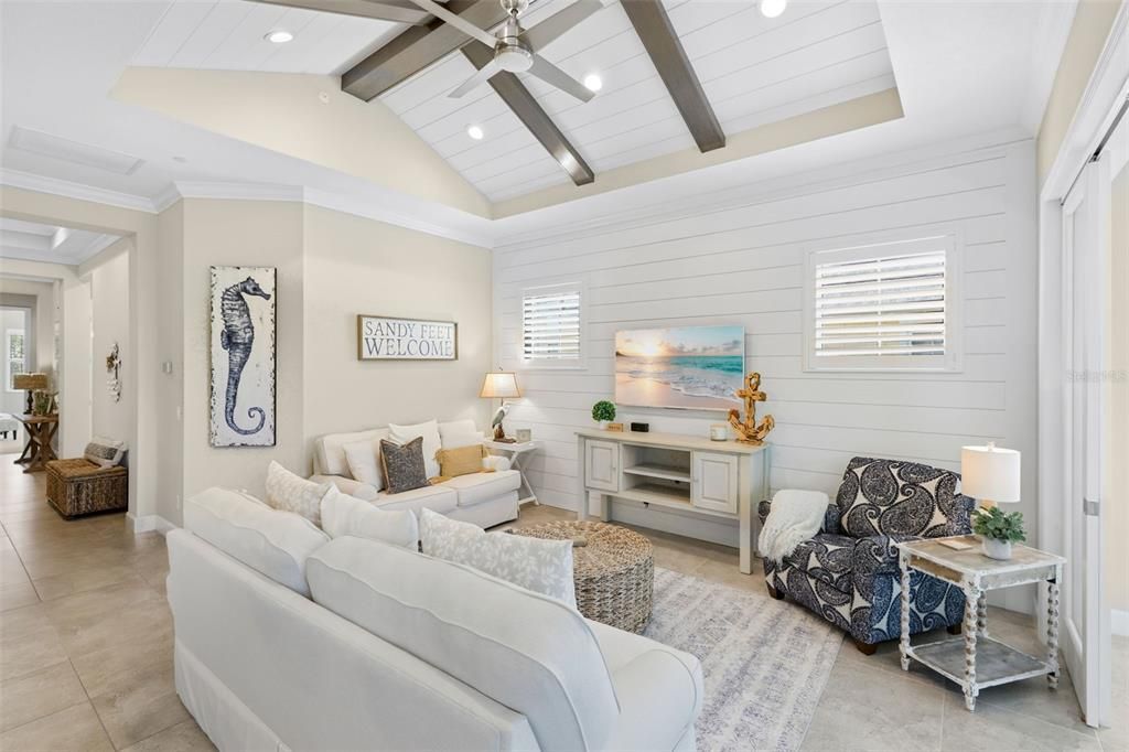 Active With Contract: $789,000 (2 beds, 2 baths, 2011 Square Feet)