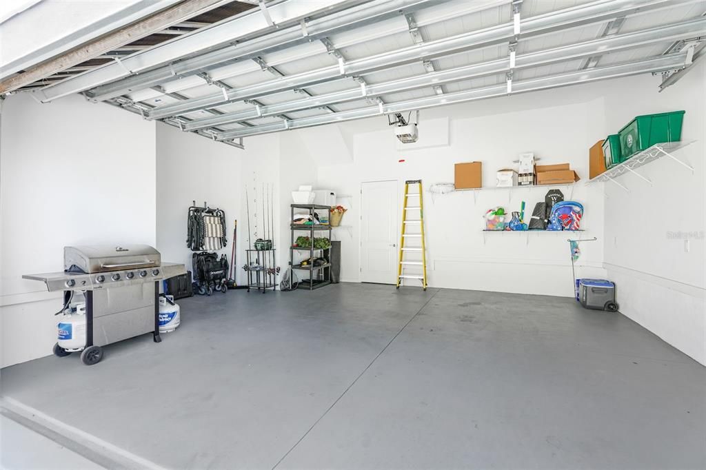 Active With Contract: $789,000 (2 beds, 2 baths, 2011 Square Feet)