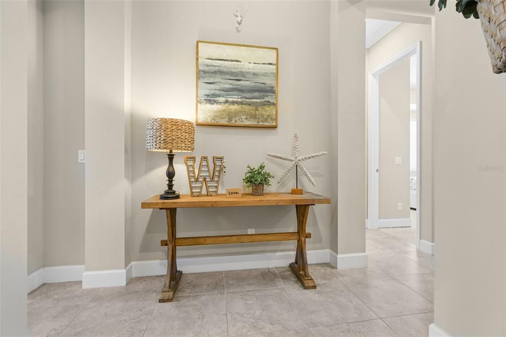 Active With Contract: $789,000 (2 beds, 2 baths, 2011 Square Feet)