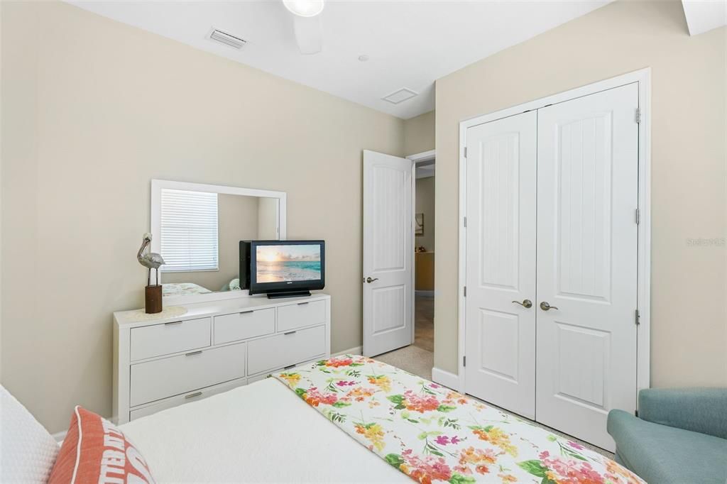Active With Contract: $789,000 (2 beds, 2 baths, 2011 Square Feet)