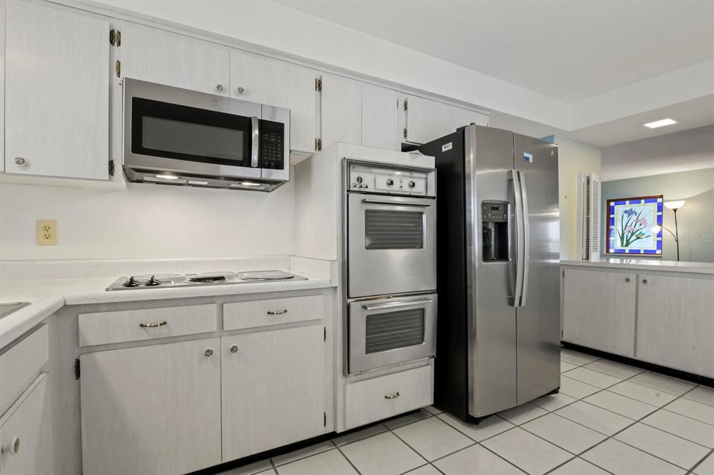 Activo con contrato: $235,000 (2 camas, 2 baños, 1256 Pies cuadrados)
