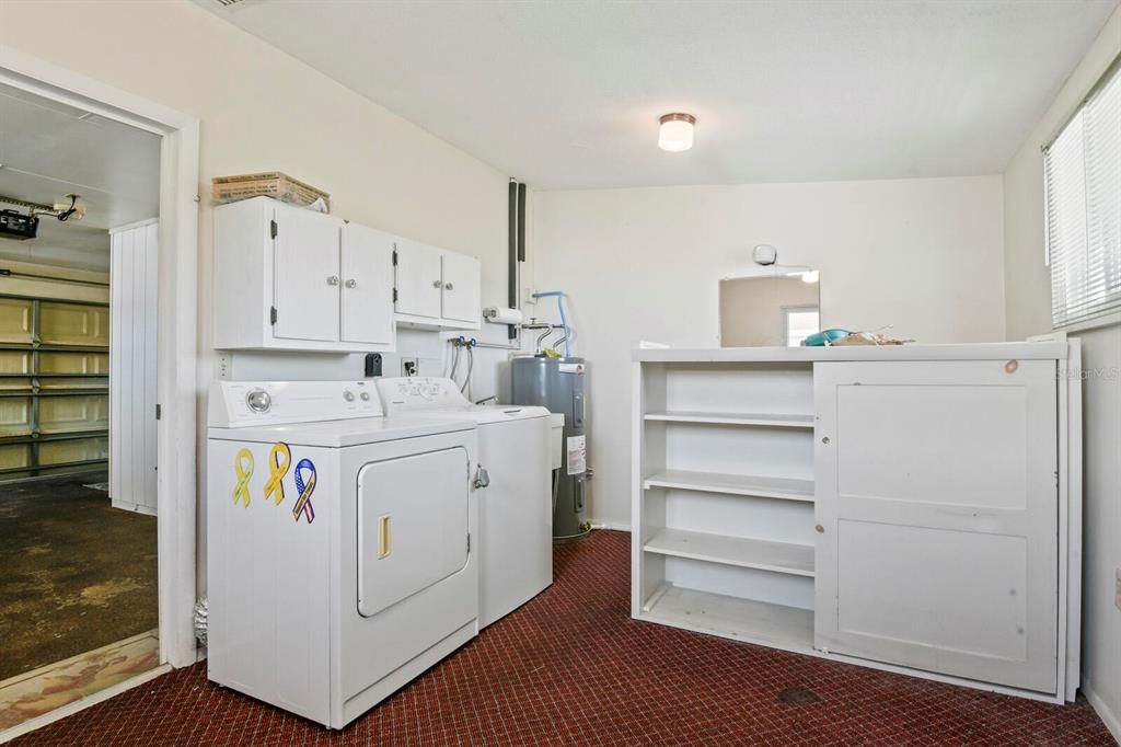 Activo con contrato: $235,000 (2 camas, 2 baños, 1256 Pies cuadrados)