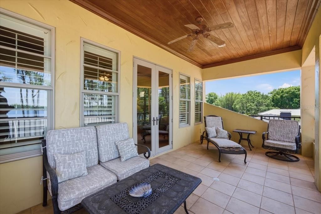 En Venta: $3,750,000 (5 camas, 5 baños, 6850 Pies cuadrados)
