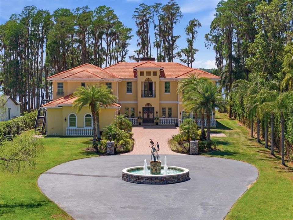 En Venta: $3,750,000 (5 camas, 5 baños, 6850 Pies cuadrados)