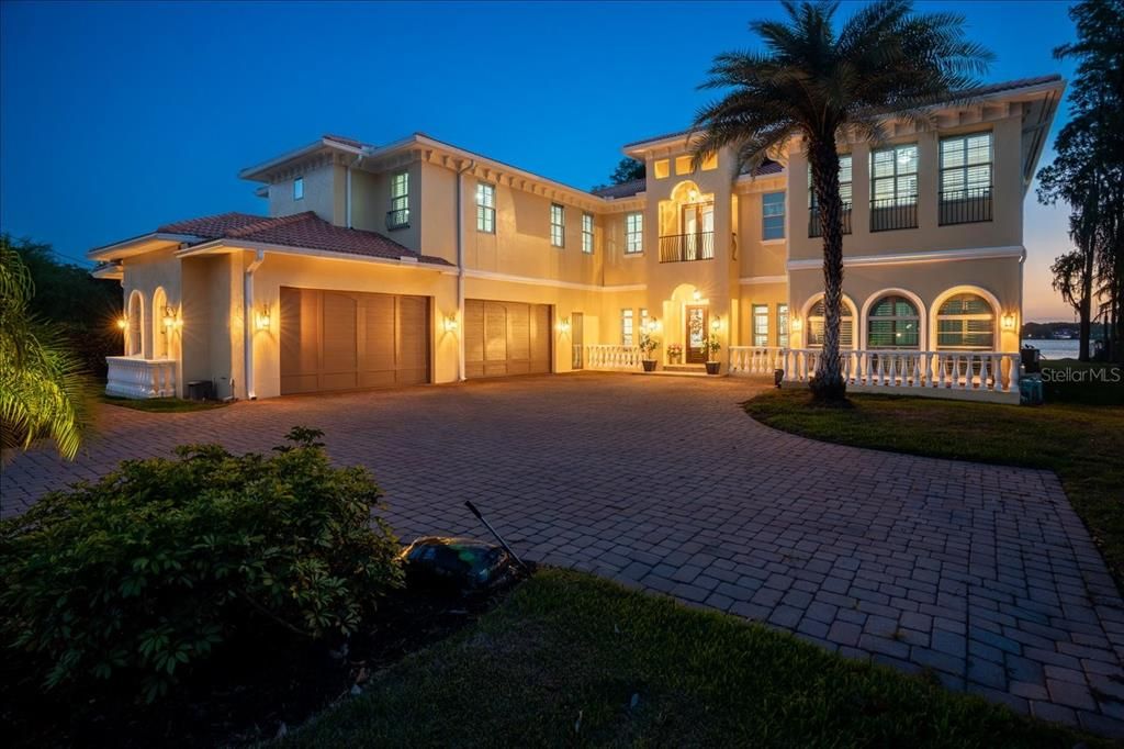 En Venta: $3,750,000 (5 camas, 5 baños, 6850 Pies cuadrados)