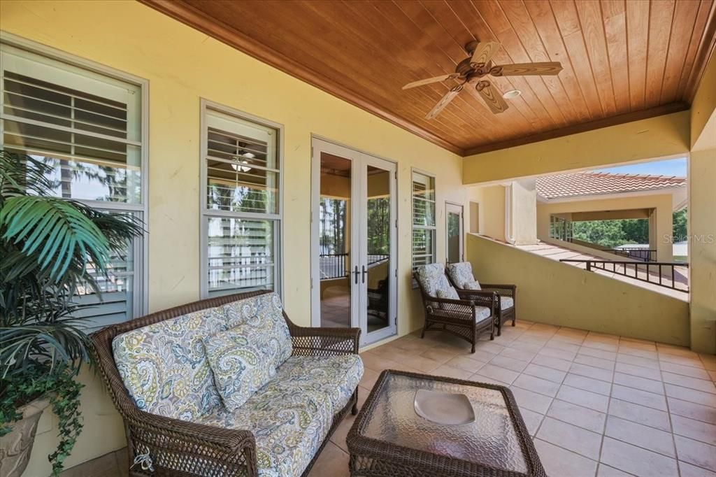 En Venta: $3,750,000 (5 camas, 5 baños, 6850 Pies cuadrados)