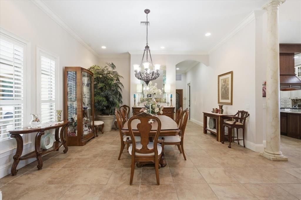 En Venta: $3,750,000 (5 camas, 5 baños, 6850 Pies cuadrados)