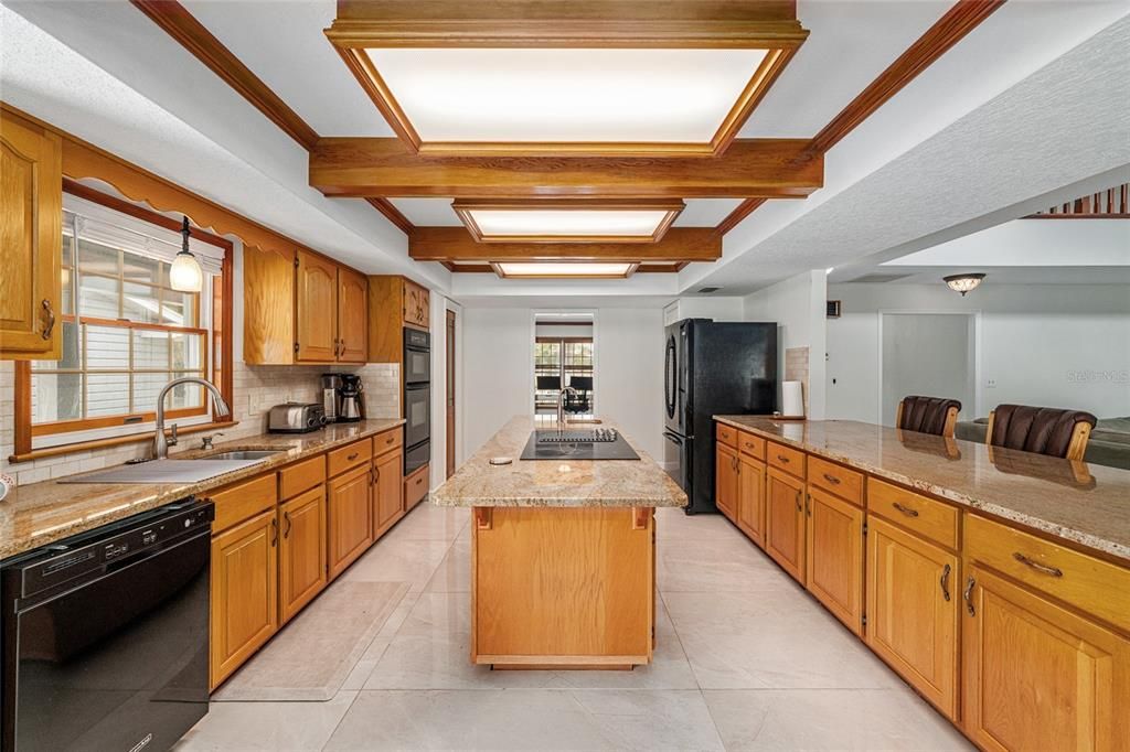 For Sale: $999,999 (4 beds, 3 baths, 3033 Square Feet)