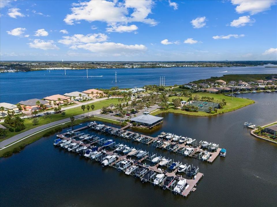 For Sale: $1,290,000 (3 beds, 4 baths, 3460 Square Feet)