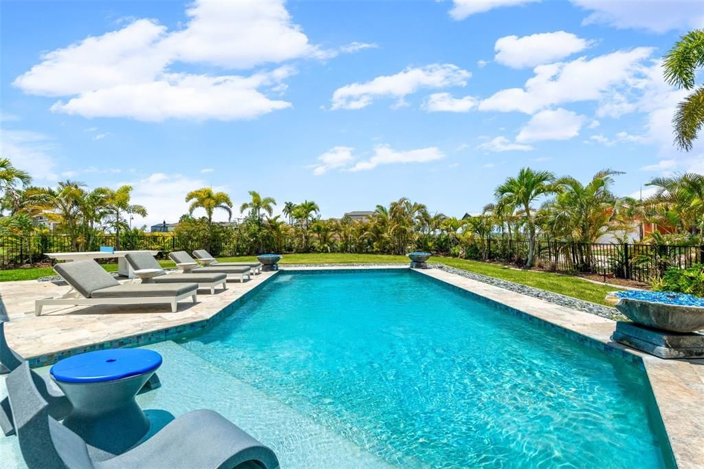 For Sale: $1,290,000 (3 beds, 4 baths, 3460 Square Feet)