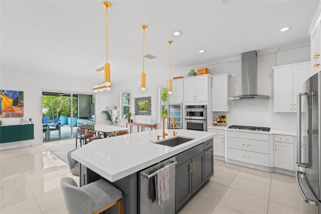 For Sale: $1,290,000 (3 beds, 4 baths, 3460 Square Feet)