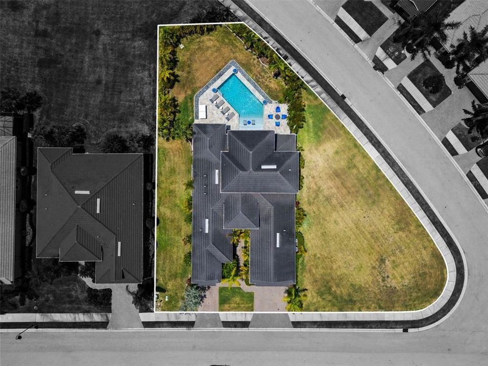 For Sale: $1,290,000 (3 beds, 4 baths, 3460 Square Feet)
