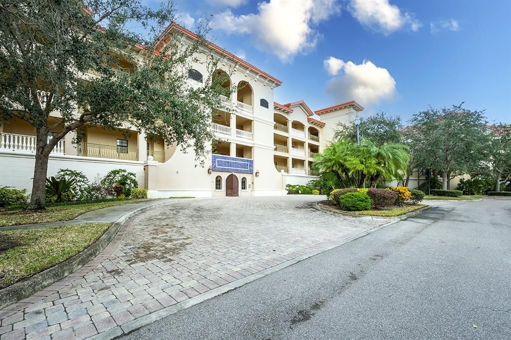 En Venta: $359,000 (3 camas, 2 baños, 1762 Pies cuadrados)