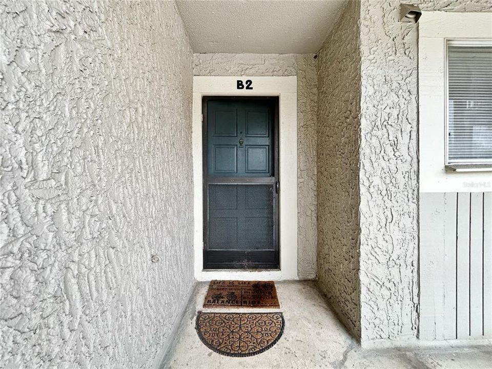 На продажу: $149,900 (2 спален, 2 ванн, 1068 Квадратных фут)