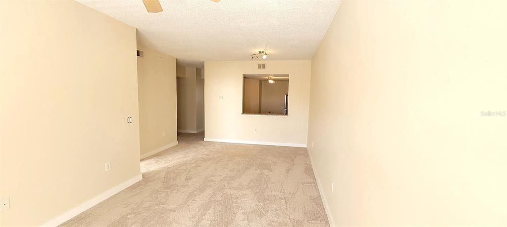 For Rent: $1,799 (3 beds, 2 baths, 1134 Square Feet)