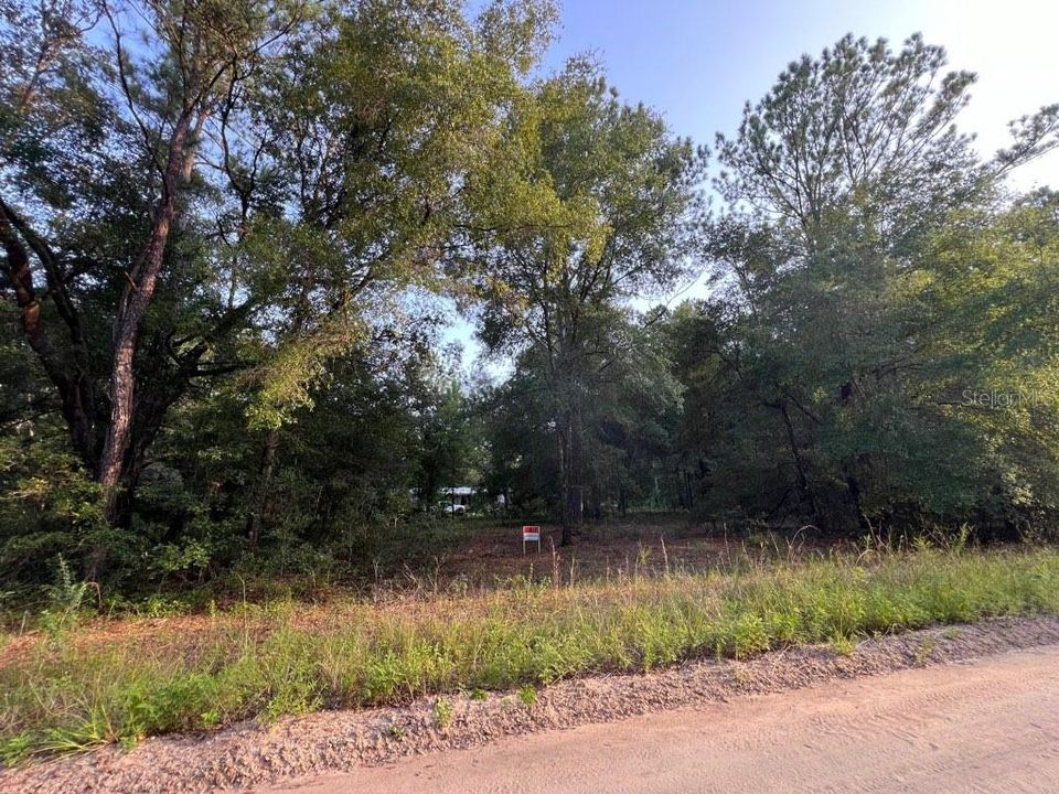 待售: $15,000 (0.43 acres)