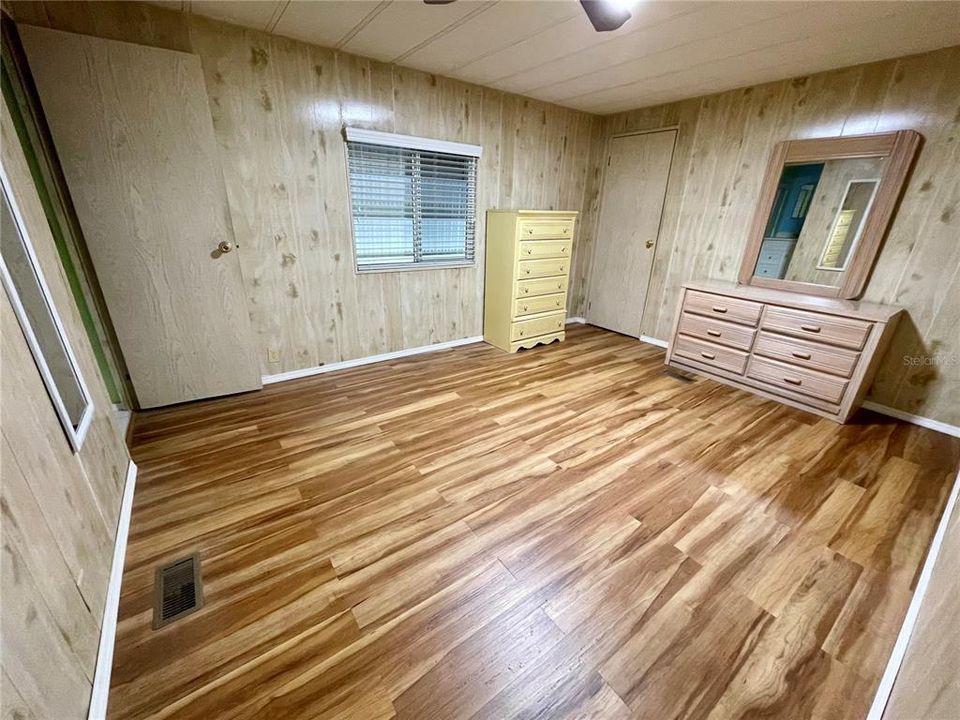 For Sale: $145,000 (2 beds, 2 baths, 1012 Square Feet)