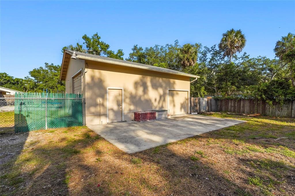 Activo con contrato: $285,000 (3 camas, 3 baños, 1519 Pies cuadrados)