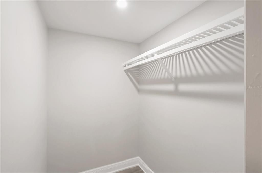For Sale: $574,900 (2 beds, 2 baths, 1145 Square Feet)