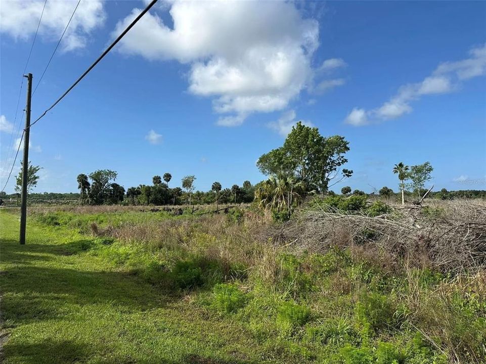 En Venta: $1,112,942 (18.58 acres)