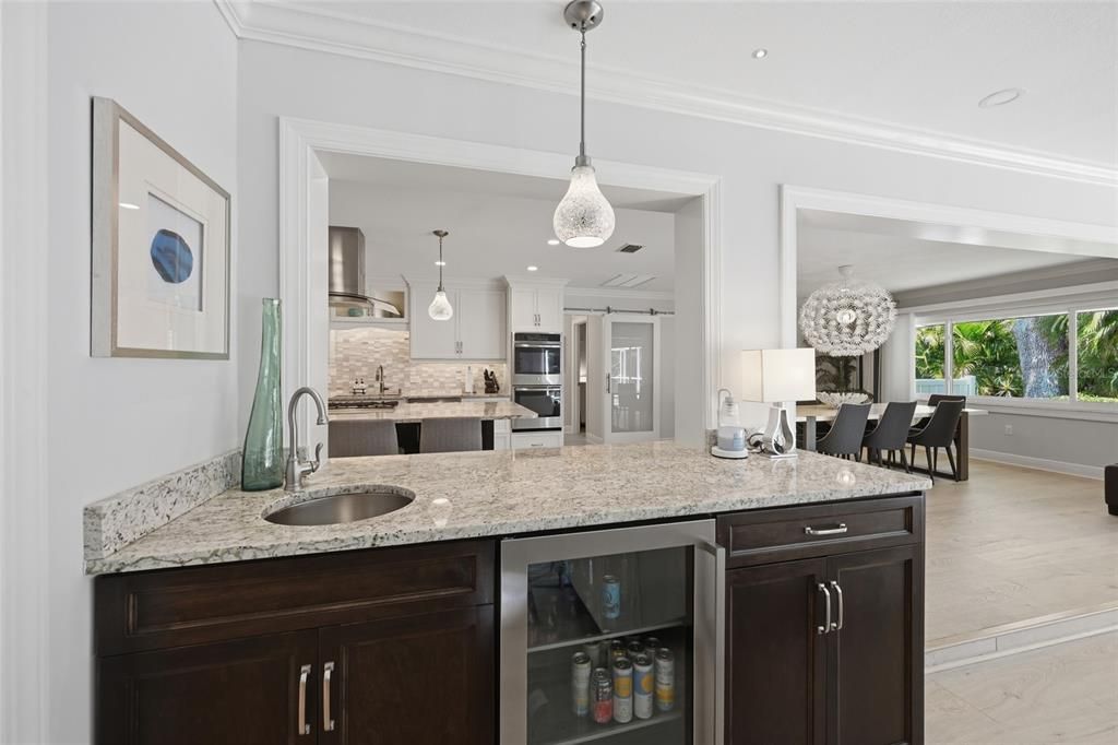 Activo con contrato: $1,375,000 (4 camas, 4 baños, 2624 Pies cuadrados)
