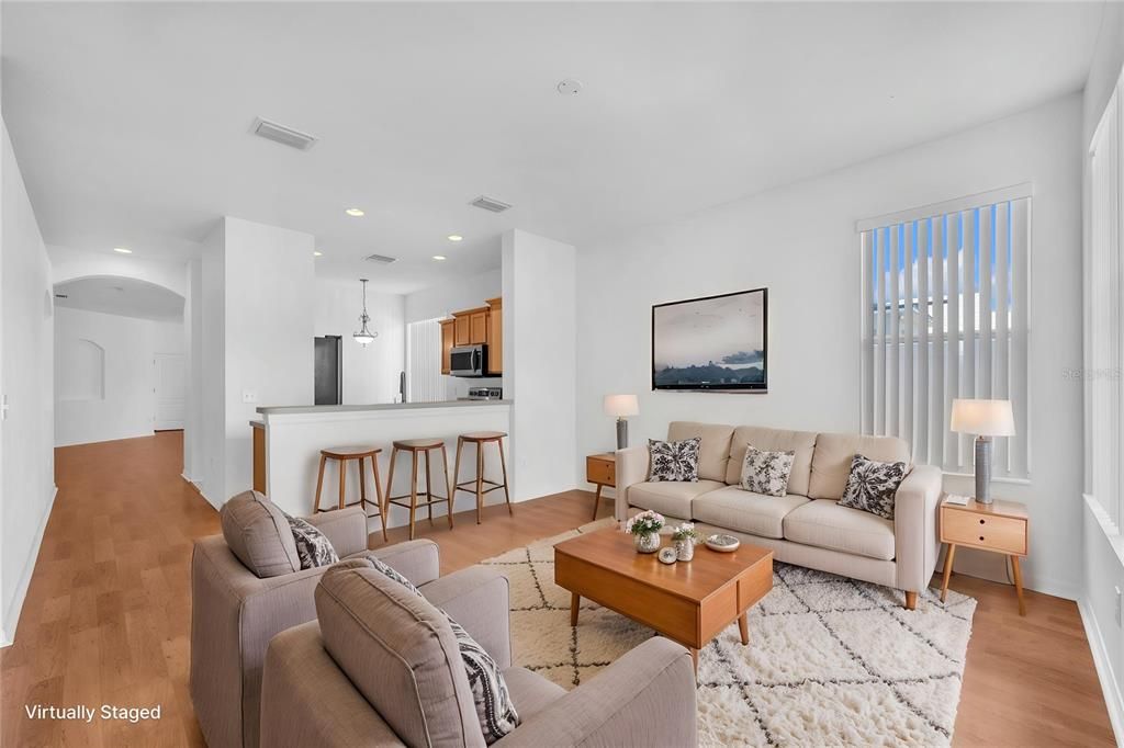 For Sale: $299,500 (3 beds, 2 baths, 1596 Square Feet)