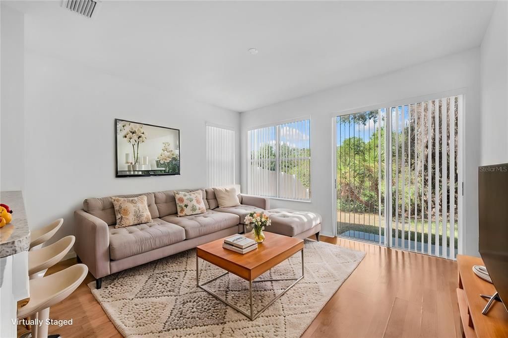 For Sale: $299,500 (3 beds, 2 baths, 1596 Square Feet)