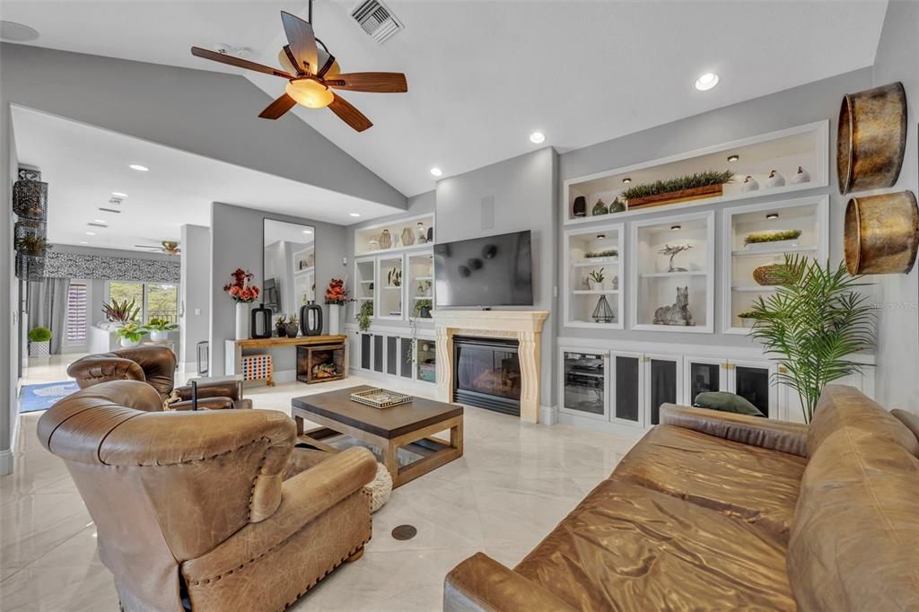 For Sale: $1,650,000 (5 beds, 5 baths, 4835 Square Feet)