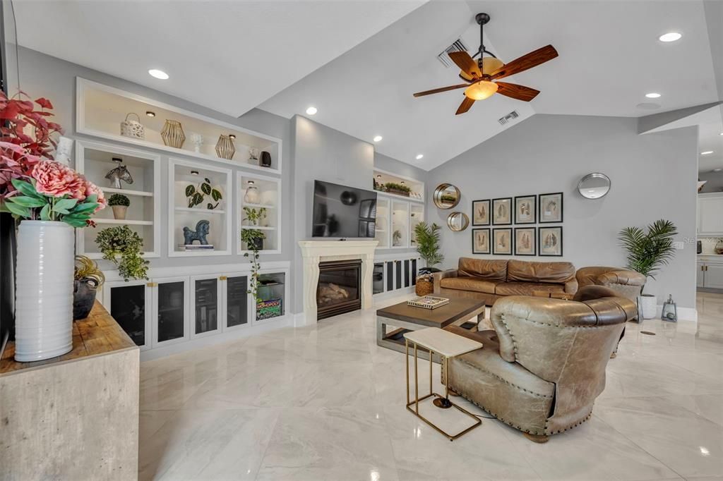For Sale: $1,650,000 (5 beds, 5 baths, 4835 Square Feet)