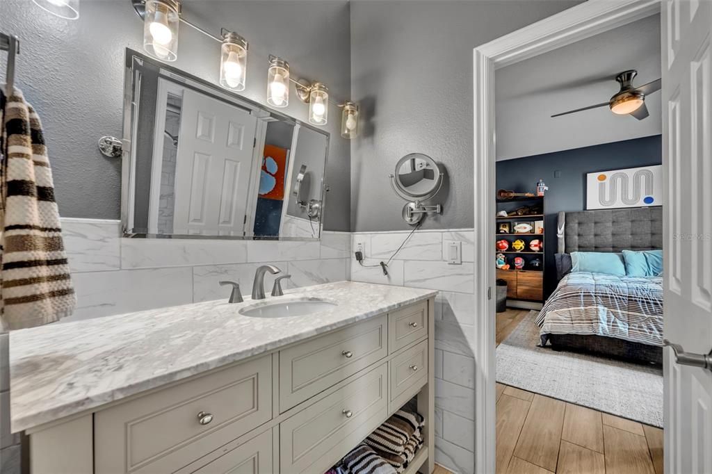 For Sale: $1,650,000 (5 beds, 5 baths, 4835 Square Feet)
