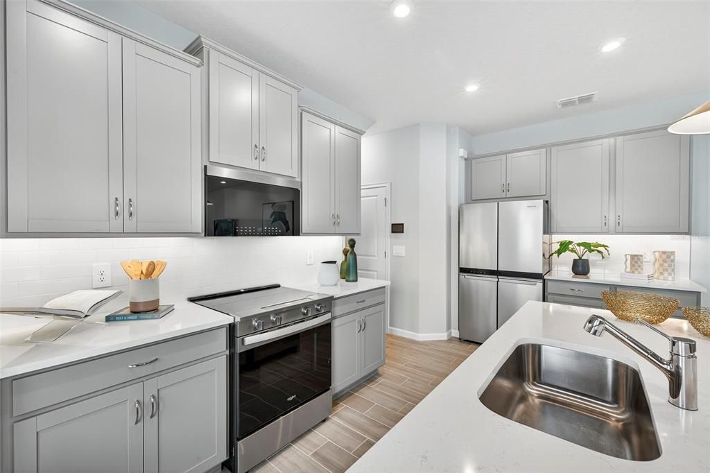 En Venta: $308,490 (3 camas, 2 baños, 1828 Pies cuadrados)