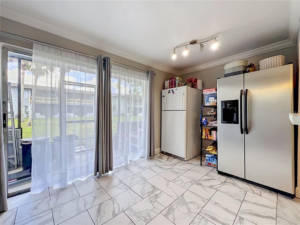 Activo con contrato: $145,000 (3 camas, 2 baños, 1270 Pies cuadrados)