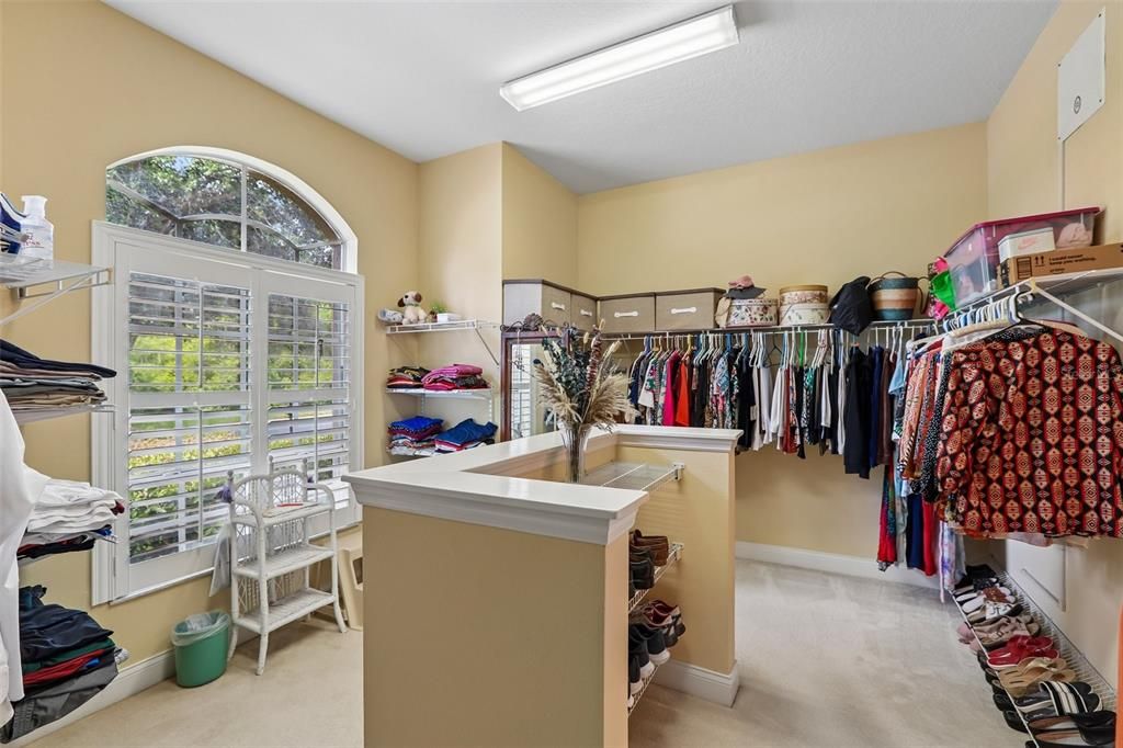 Active With Contract: $775,000 (4 beds, 3 baths, 3925 Square Feet)