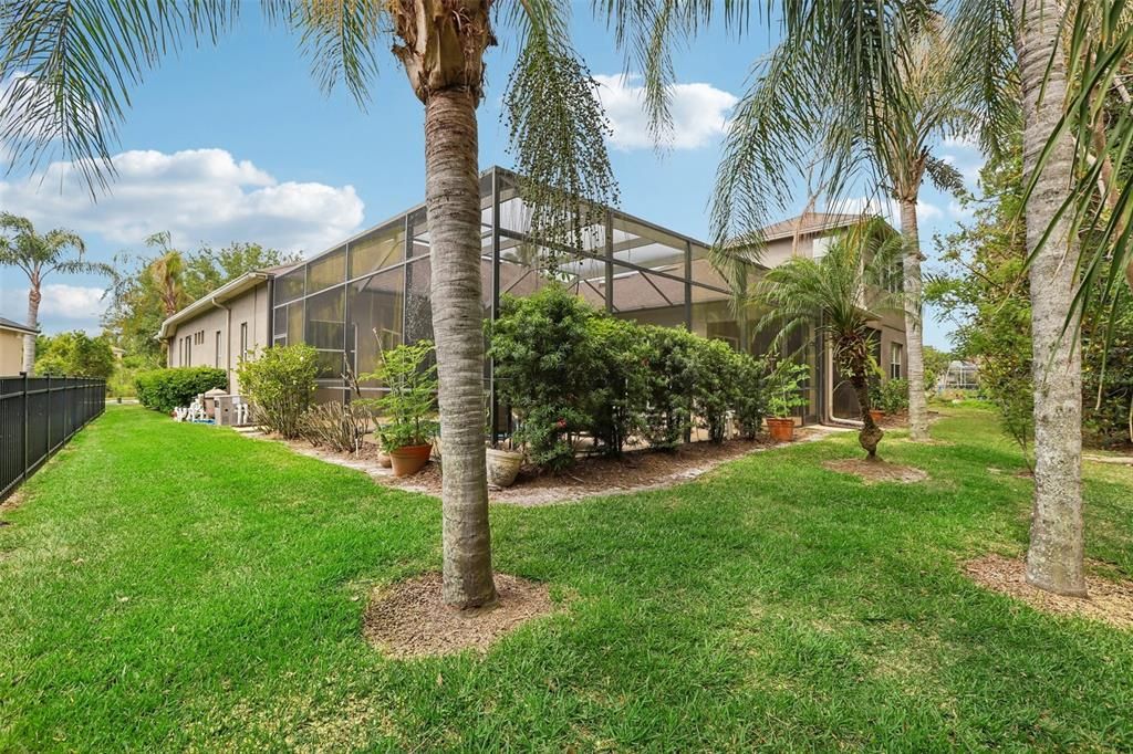 Active With Contract: $775,000 (4 beds, 3 baths, 3925 Square Feet)