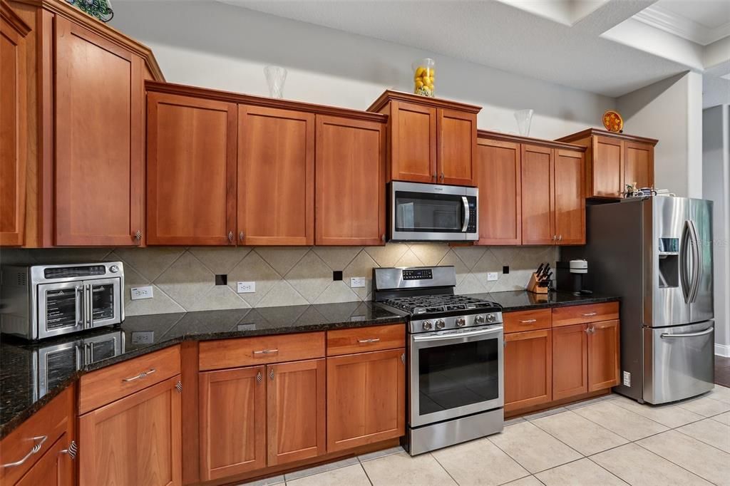 Active With Contract: $775,000 (4 beds, 3 baths, 3925 Square Feet)