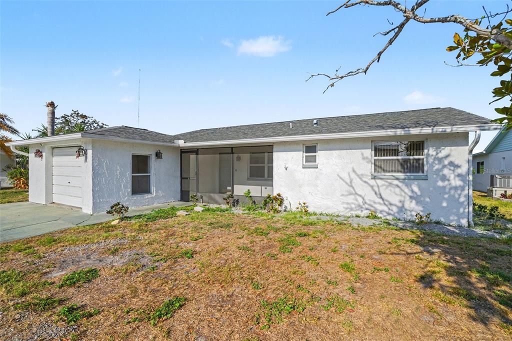 En Venta: $250,000 (3 camas, 2 baños, 1566 Pies cuadrados)