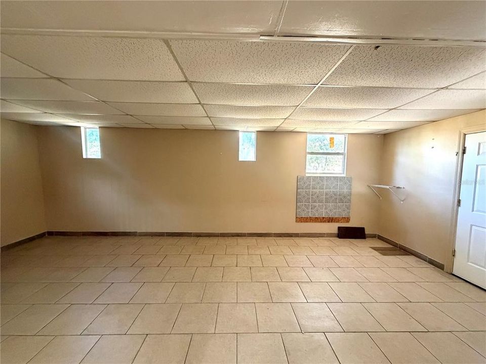 Active With Contract: $2,225 (4 beds, 2 baths, 1782 Square Feet)