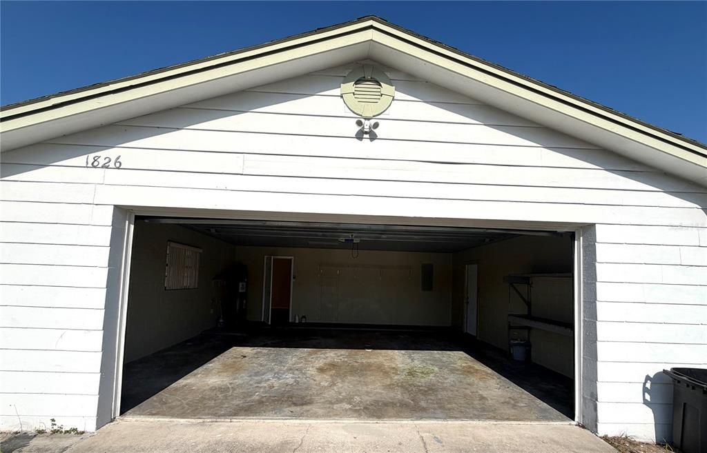 Active With Contract: $2,225 (4 beds, 2 baths, 1782 Square Feet)