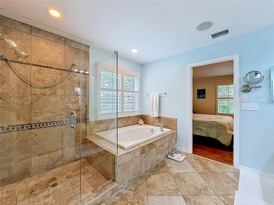 Active With Contract: $899,000 (4 beds, 2 baths, 2125 Square Feet)