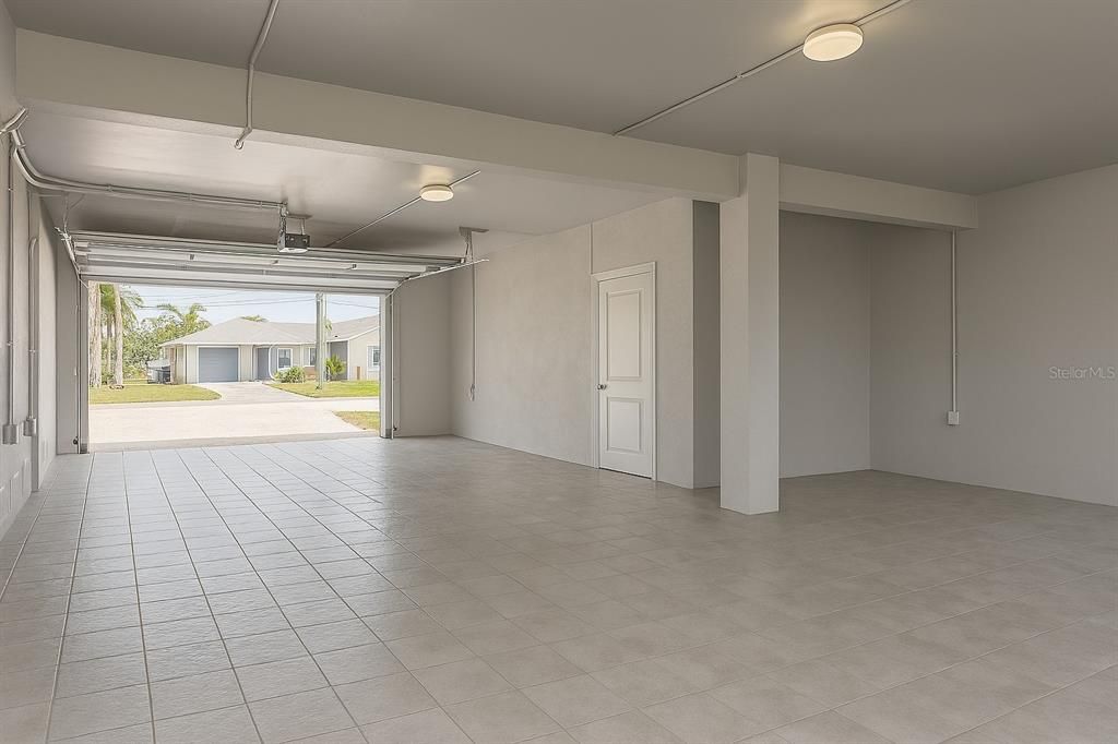 For Sale: $3,299,000 (4 beds, 4 baths, 3495 Square Feet)