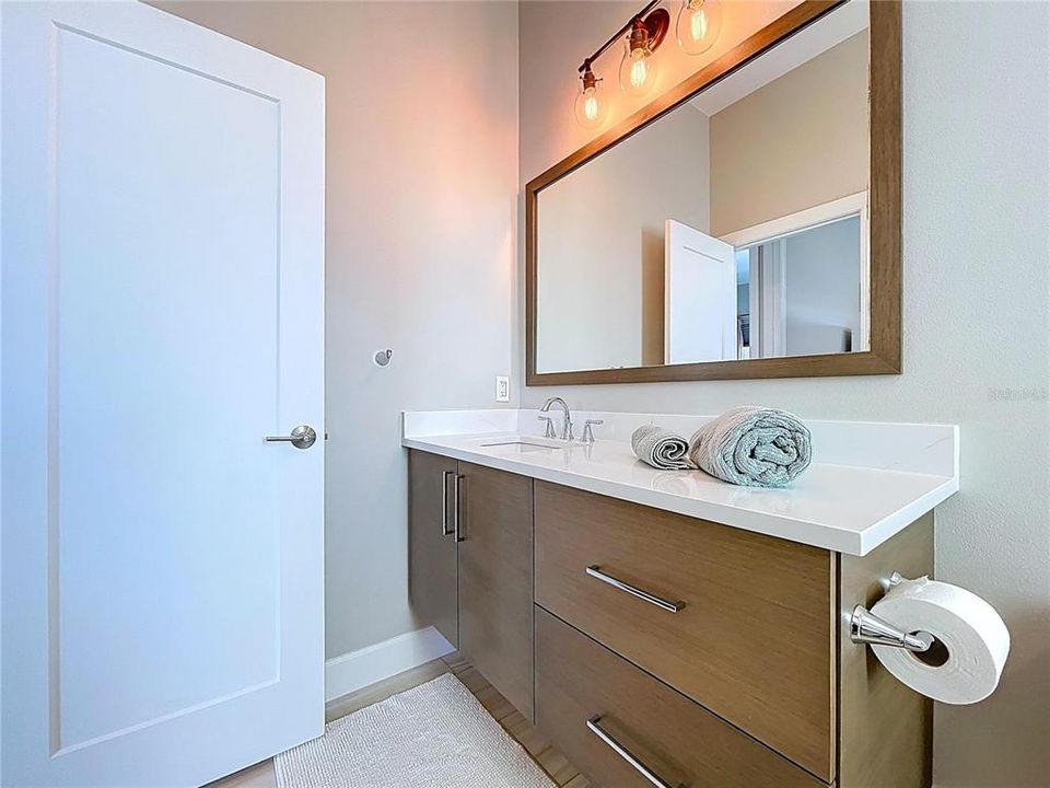 For Sale: $3,299,000 (4 beds, 4 baths, 3495 Square Feet)