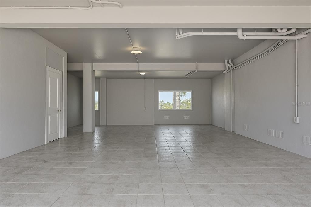 For Sale: $3,299,000 (4 beds, 4 baths, 3495 Square Feet)