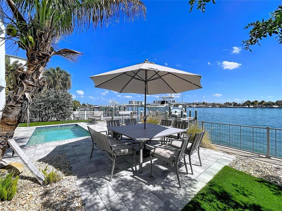For Sale: $3,299,000 (4 beds, 4 baths, 3495 Square Feet)