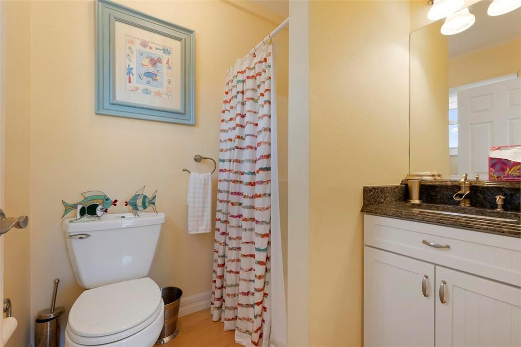 Activo con contrato: $1,390,000 (4 camas, 4 baños, 2966 Pies cuadrados)