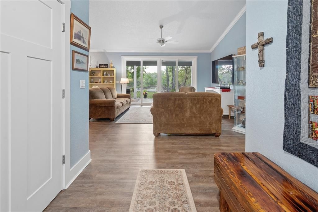 For Sale: $665,000 (3 beds, 2 baths, 1538 Square Feet)