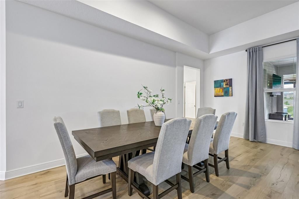 For Sale: $765,000 (4 beds, 3 baths, 2900 Square Feet)