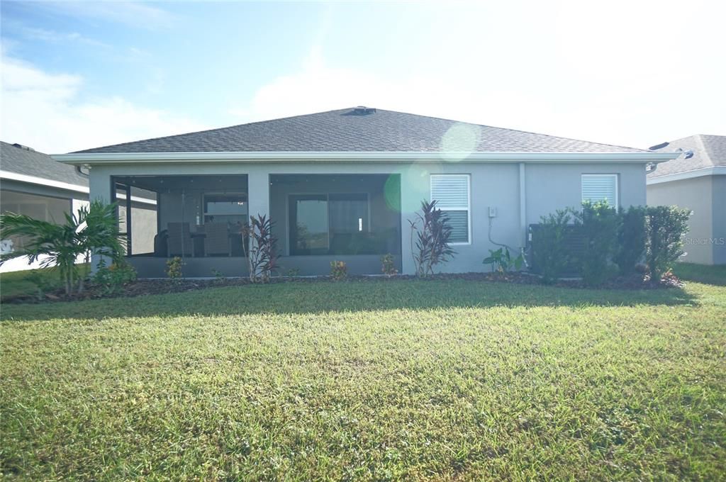 Active With Contract: $2,400 (3 beds, 2 baths, 1990 Square Feet)