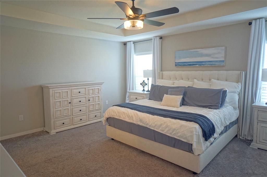 Active With Contract: $2,400 (3 beds, 2 baths, 1990 Square Feet)