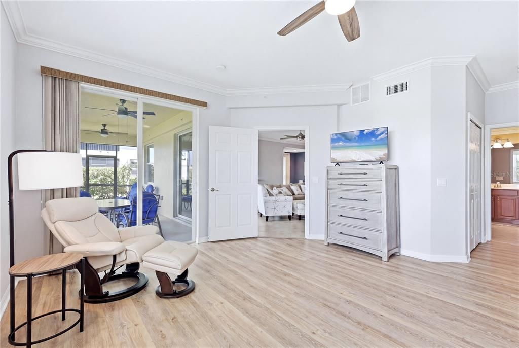 For Rent: $2,995 (3 beds, 2 baths, 1786 Square Feet)