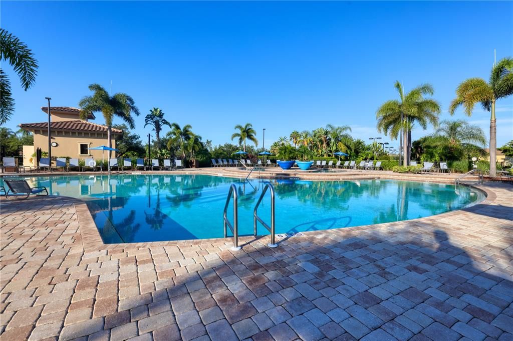 For Rent: $2,995 (3 beds, 2 baths, 1786 Square Feet)